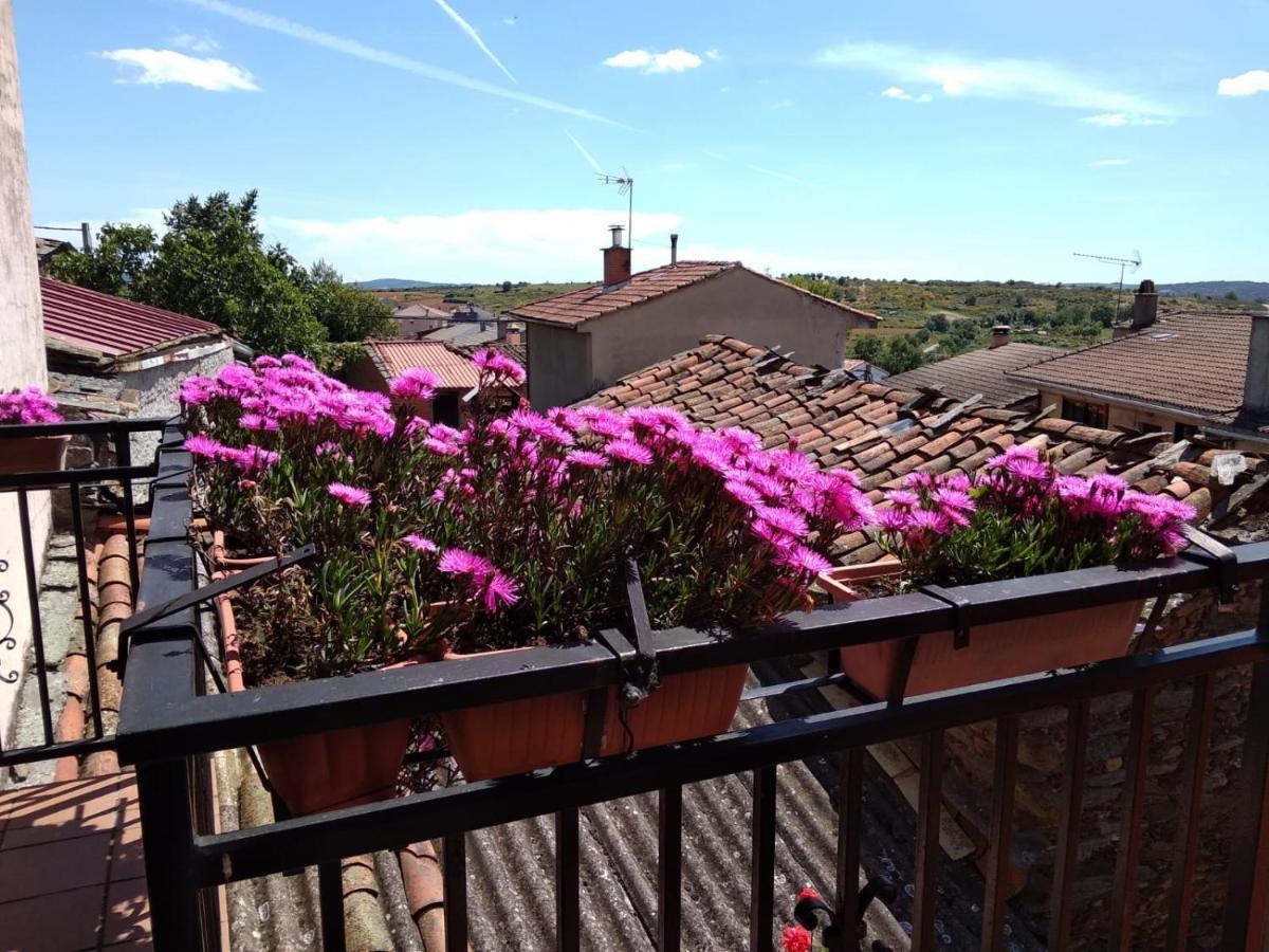 La Primavera Nuez Exterior foto